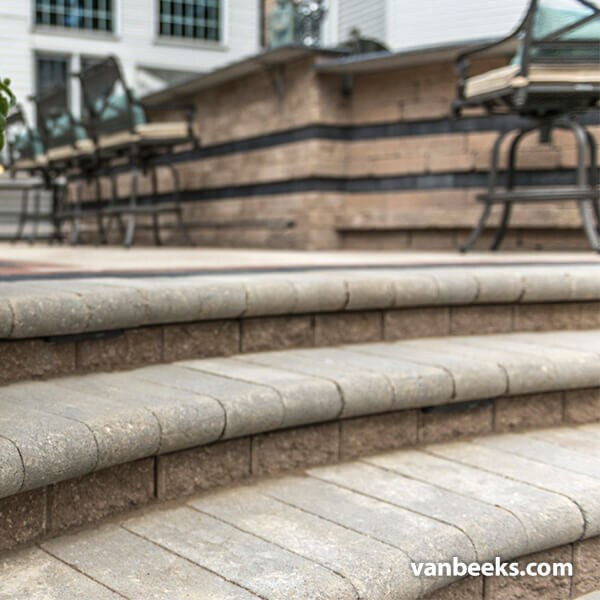 Unilock Brussels Fullnose Coping